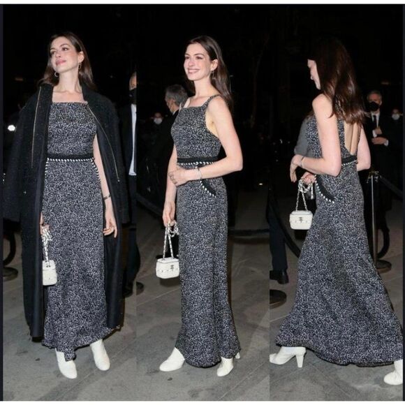 Authentic CHANEL 2022 Chelsea Ivory CC Logo Block Heel Ankle Boots Size … - Picture 7 of 17